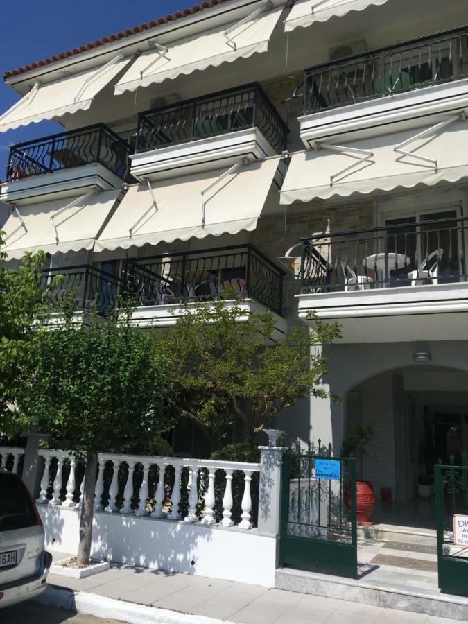 Dionisos Blue Apart otel Paralia Dionysiou Dış mekan fotoğraf