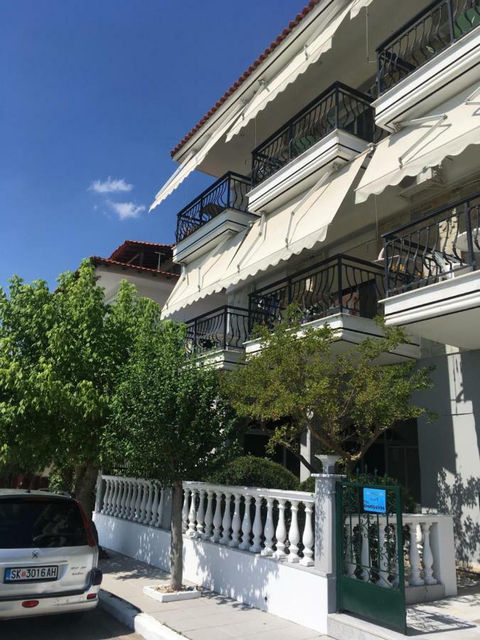 Dionisos Blue Apart otel Paralia Dionysiou Dış mekan fotoğraf